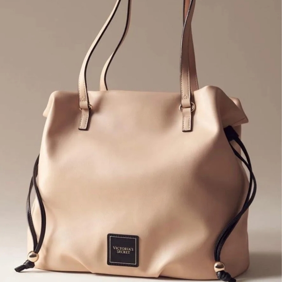 NEW! VICTORIA'S SECRET CINCH TOP BARE TOTE PURSE BAG SHOULDER BEIGE GOLD HANDBAG - Picture 1 of 8